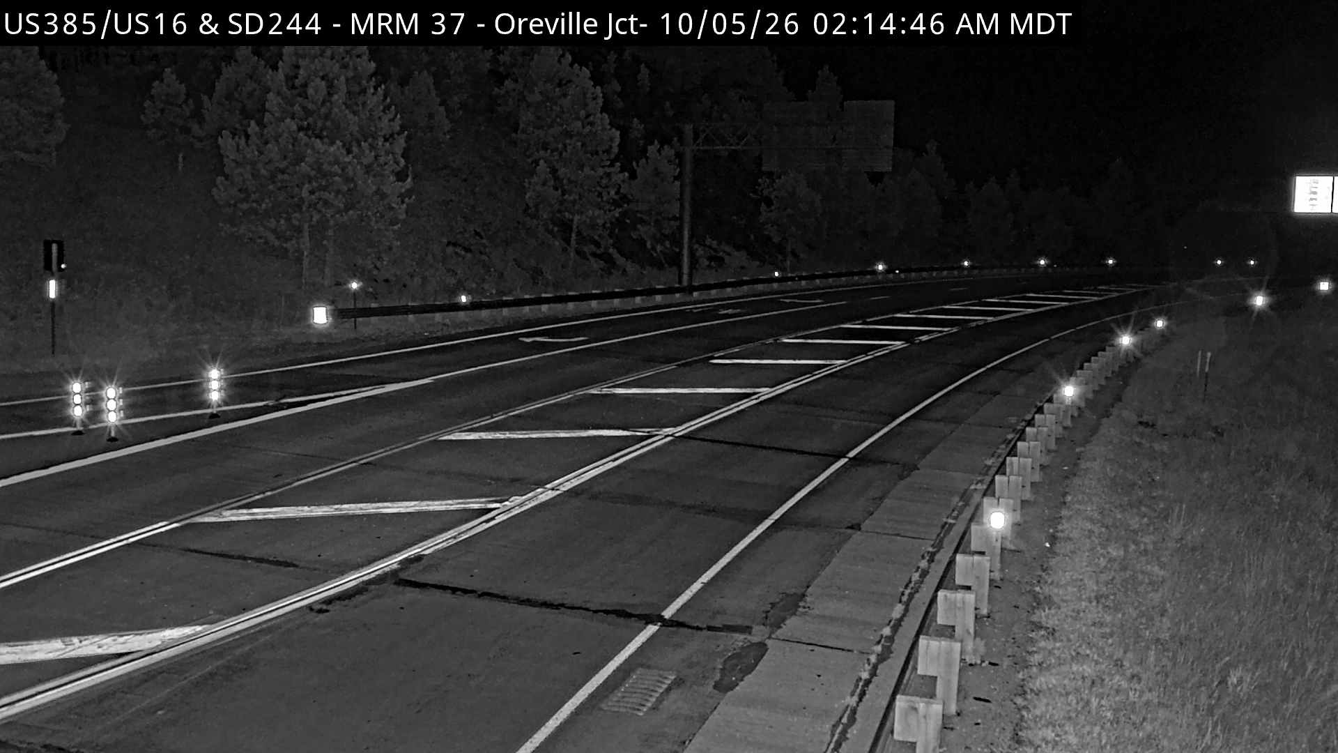 Oreville Campground - Jct US-16 & SD-24 (road surface) live camera view