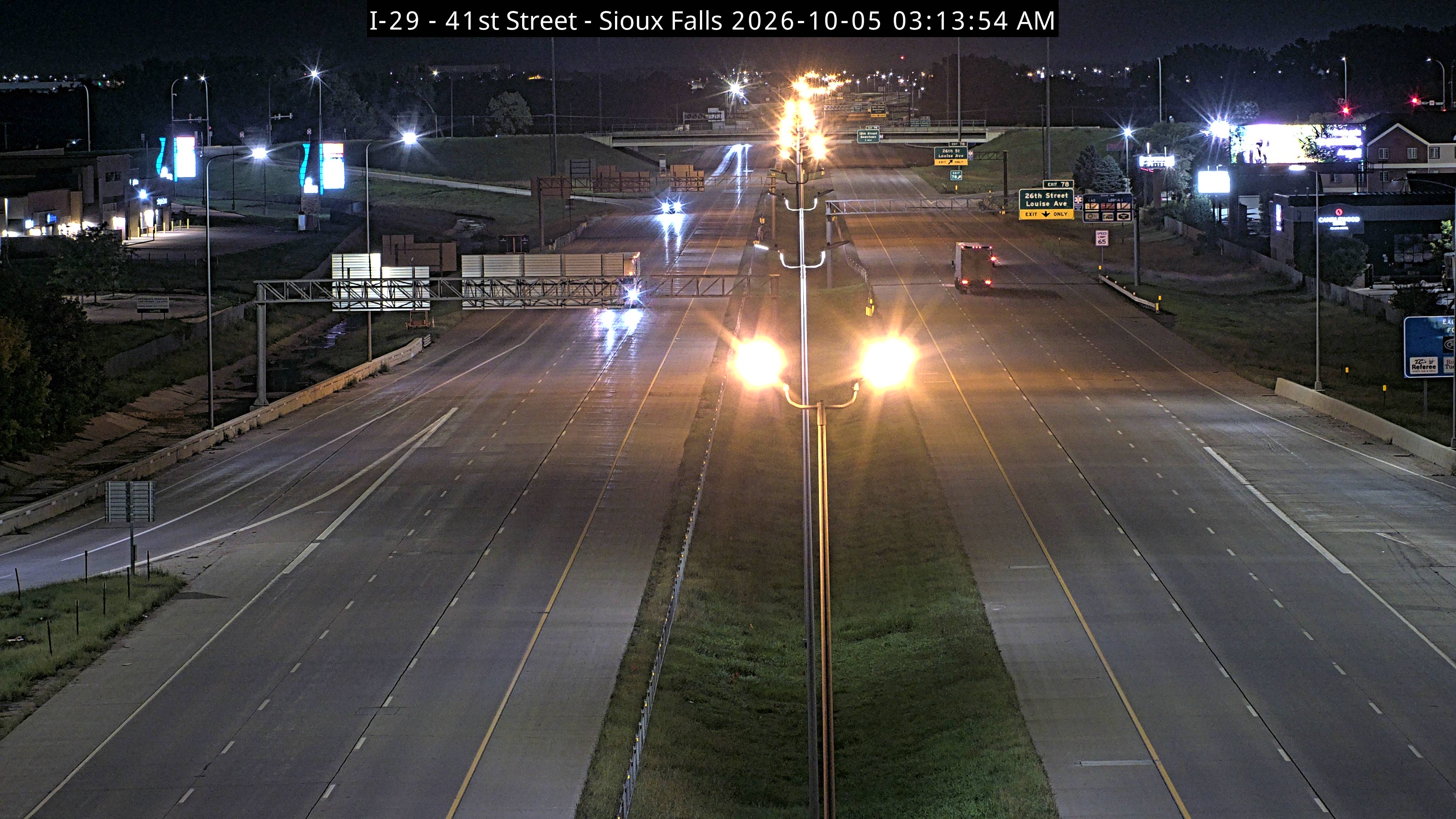 Exit 77 at 41st St (North) live camera view