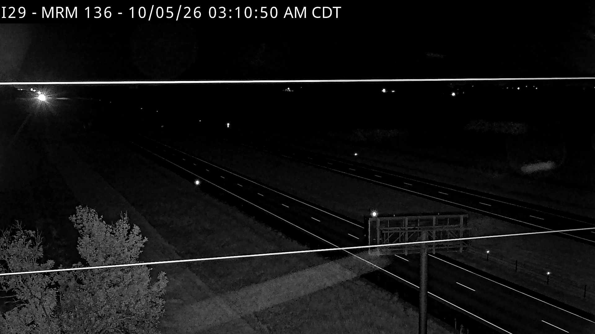 Brookings-3 miles north of town along I-29 @ MP 136 (North) live camera view