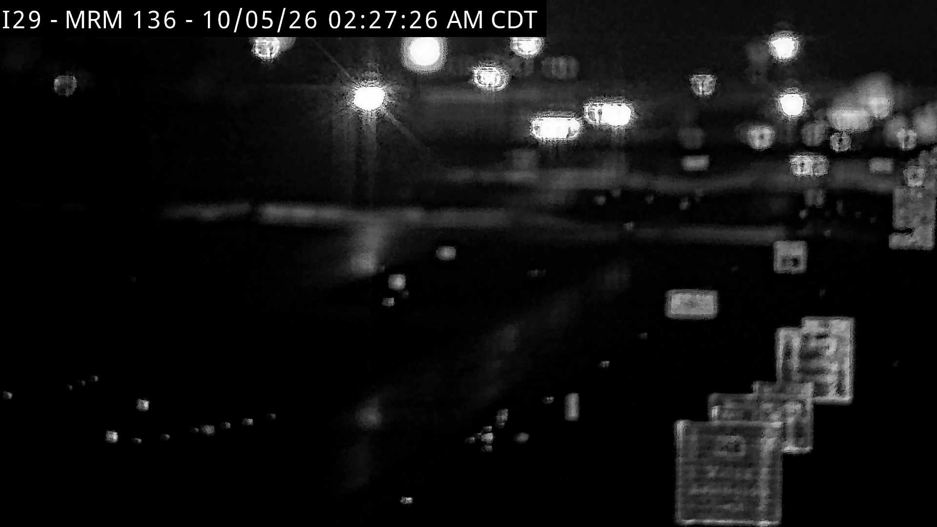 Brookings-3 miles north of town along I-29 @ MP 136 zoom (2) live camera view