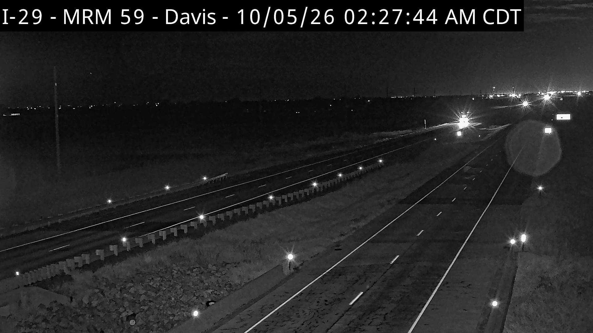 Davis - east of town along I-29 @ MP 59 (North) live camera view