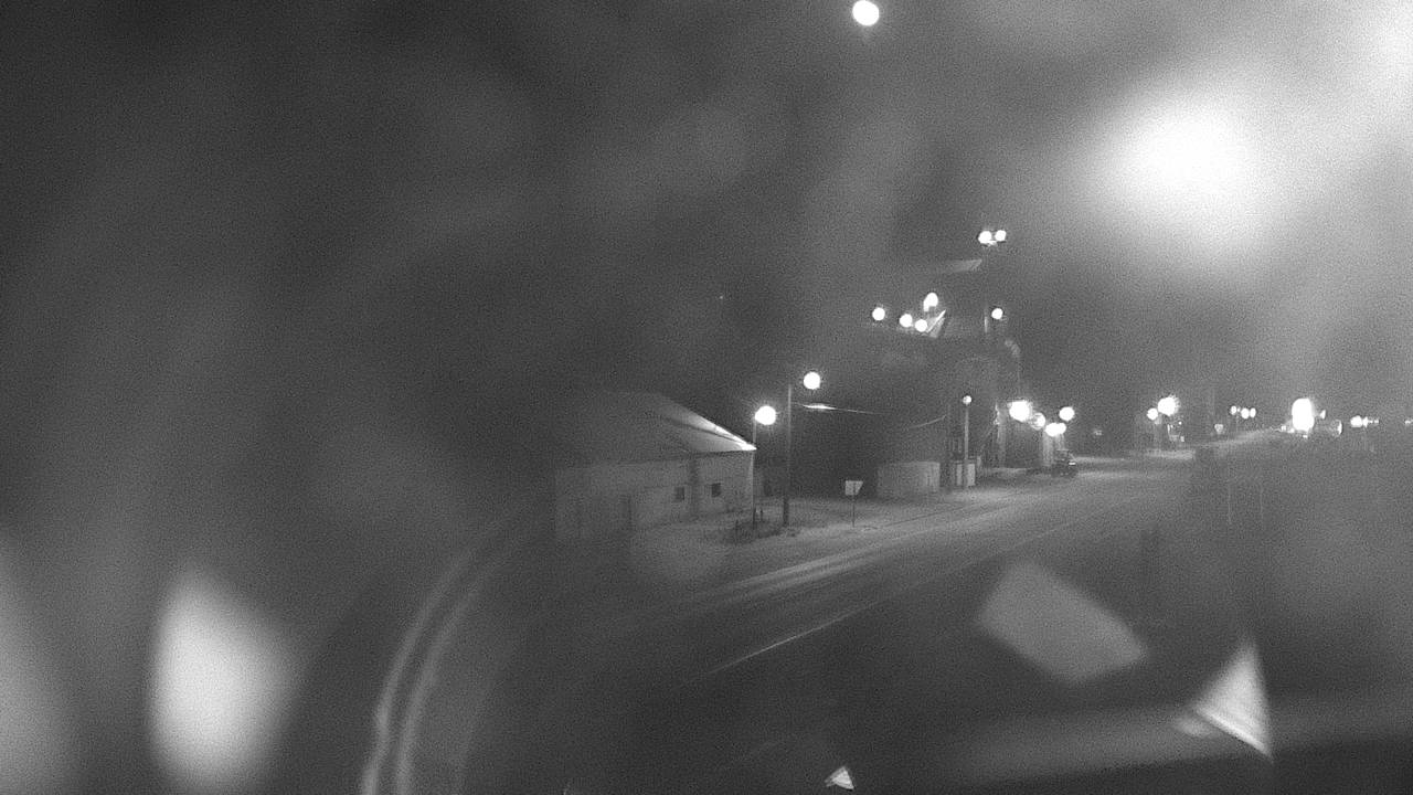 US 2 Chinook (East) live camera view