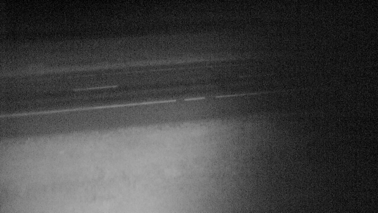 I-15 Elk Park (Roadway) live camera view