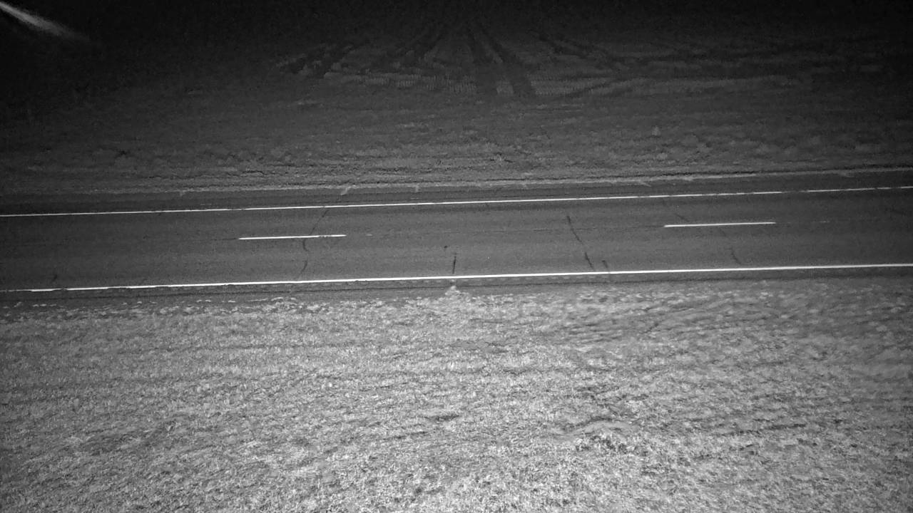 MT 13 Cow Creek (Roadway) live camera view
