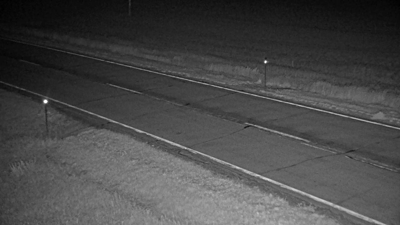 MT 66 Hays (Roadway) live camera view