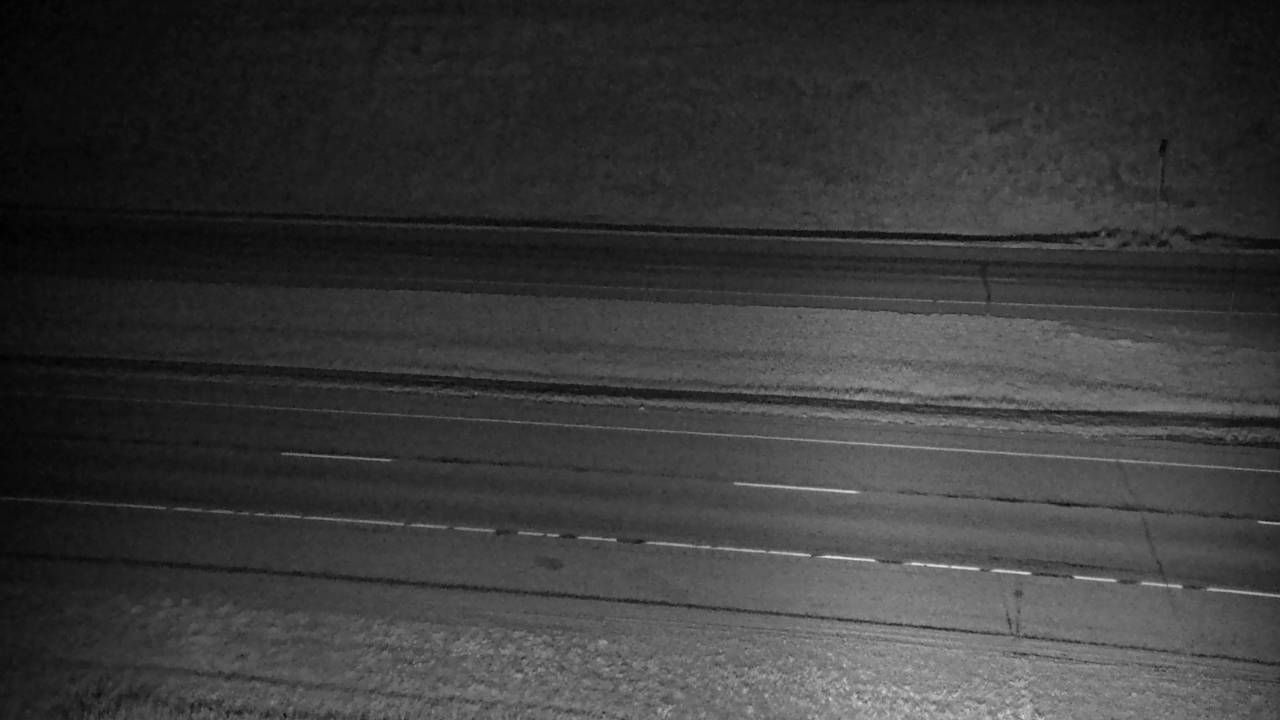 I-15 Sweet Grass (Roadway) live camera view