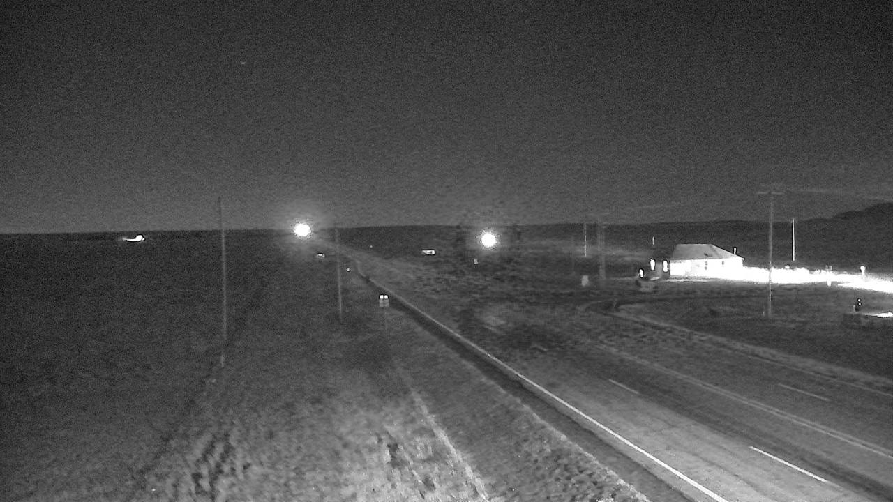 JCT MT-19/US-191 Bohemian Corner (South) live camera view