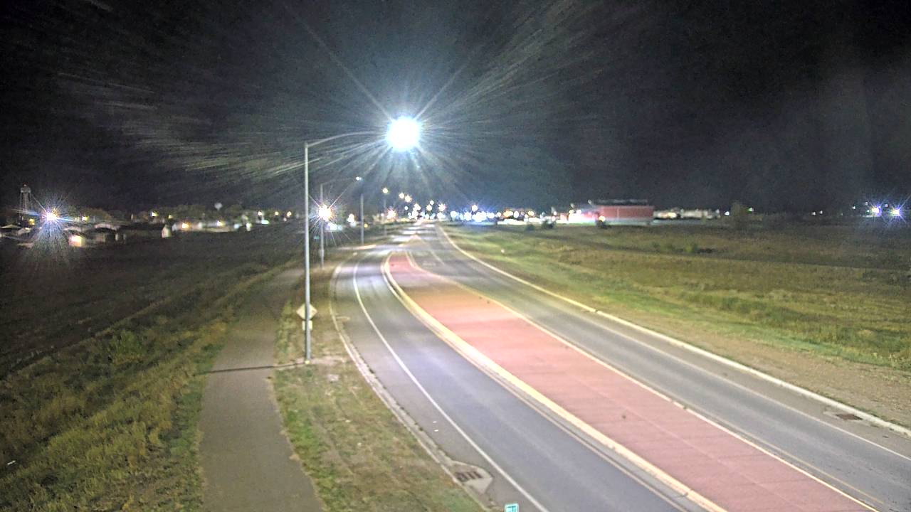 US 2 Poplar (Roundabout) live camera view