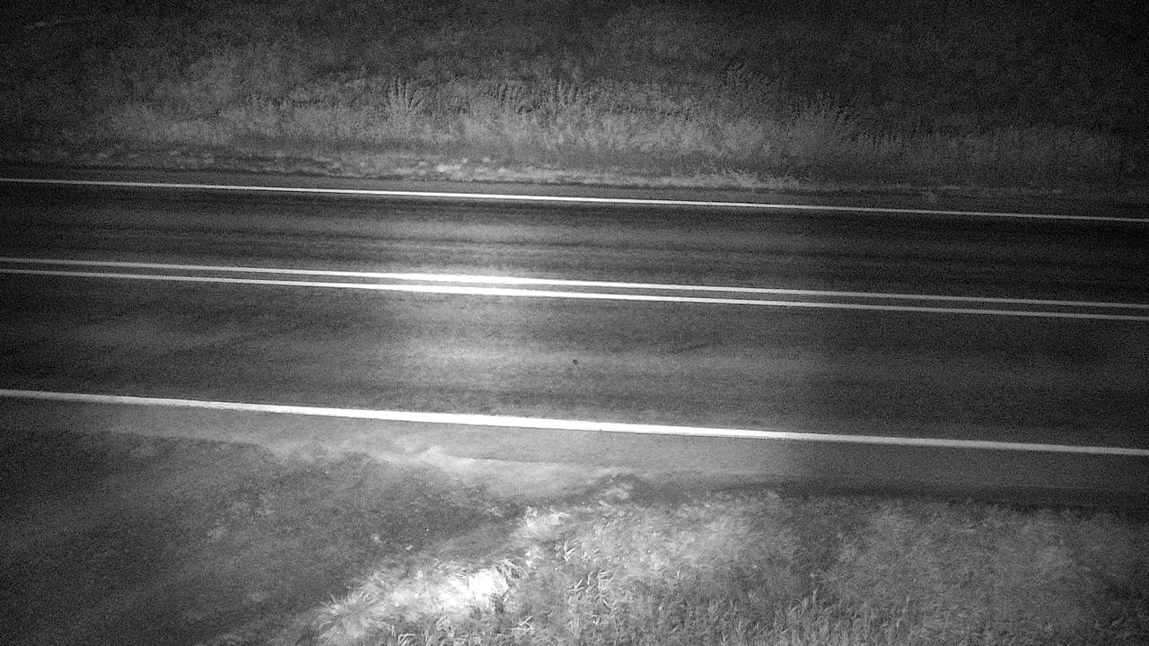 MT 56 Bull Lake (Roadway) live camera view