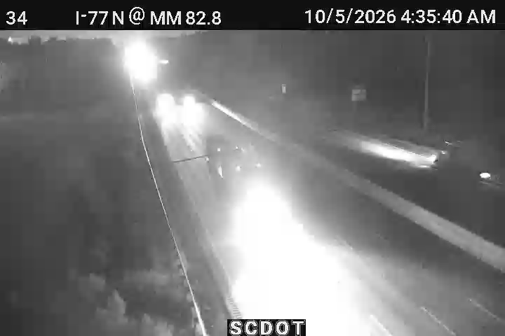 I-77 N @ MM 82.8 (Catawba River Bridge) live camera view