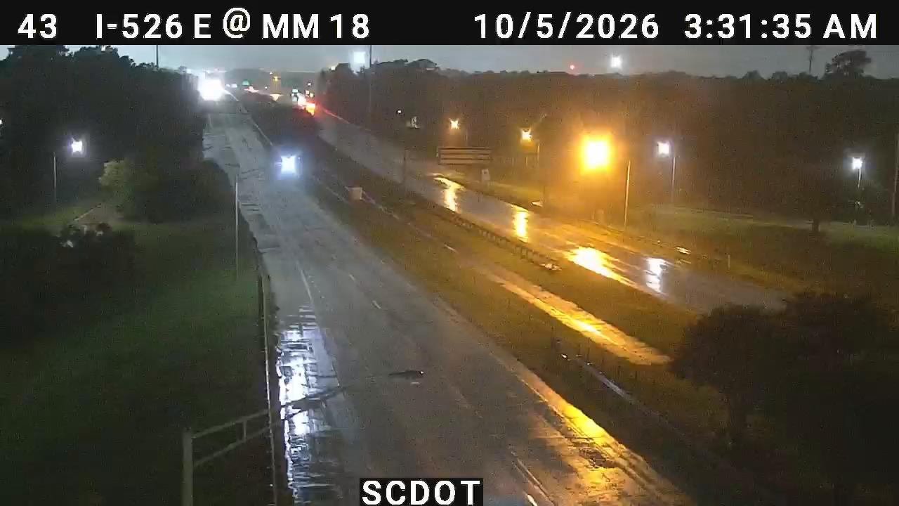 I-526 E @ MM 18 (Rivers Ave) live camera view