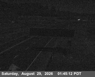 US-101: North Willits Bypass - Looking North (C008) live camera view