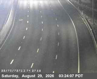TV511 -- I-80 : Pinole Valley Road live camera view