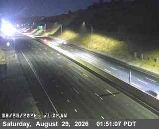 TVH36 -- I-80 : Before Pinole Valley Road live camera view