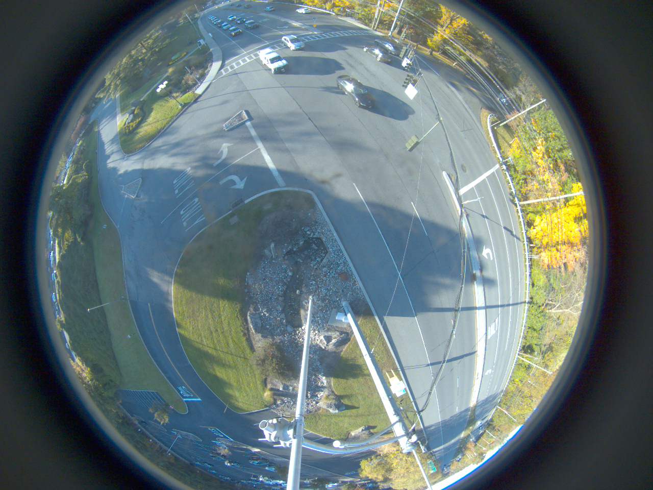 Mamaroneck Ave & Saxon Woods Pk live camera view