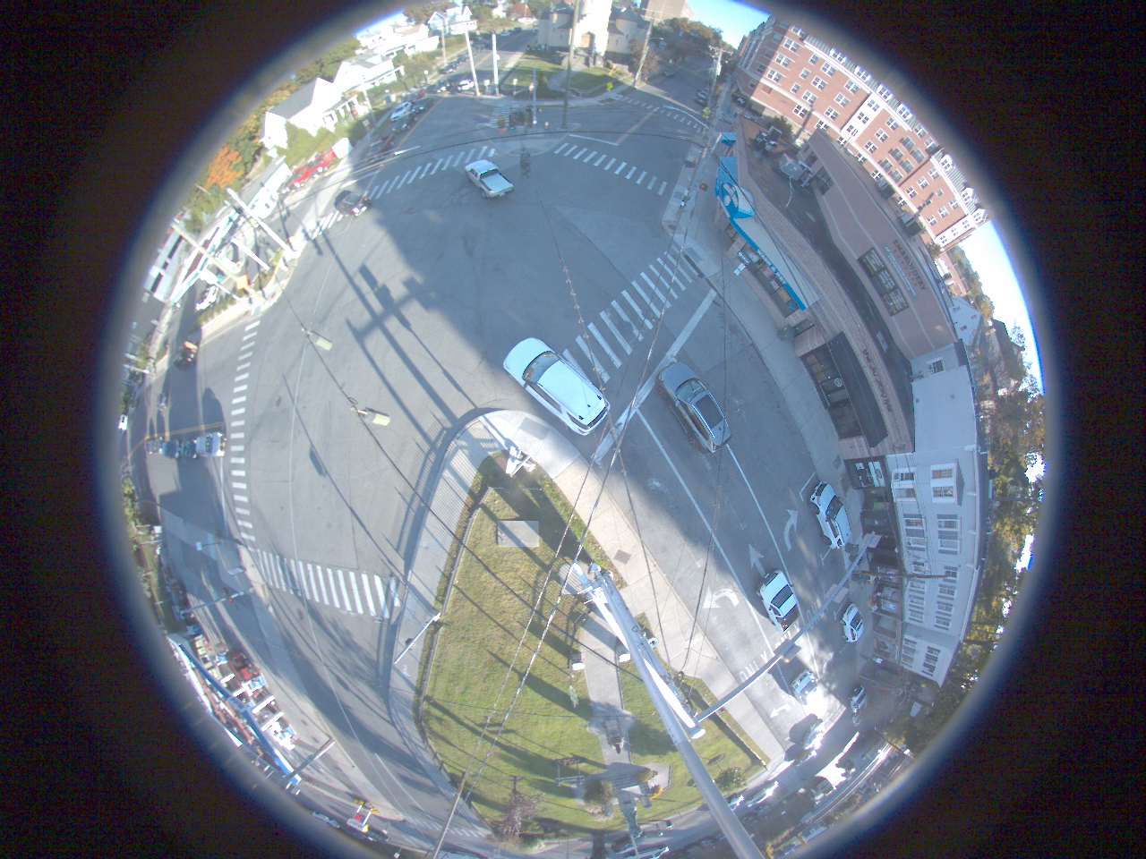SB King Approach - King St/Willett Ave/North Pearl St live camera view