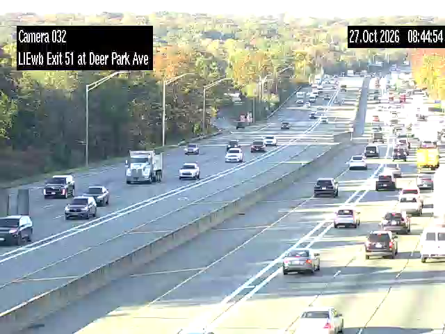 I-495 at Deer Park Ave live camera view