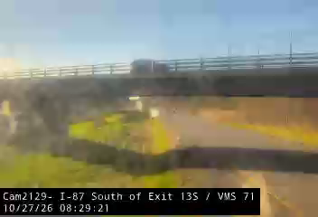 I-87 Southbound South of Exit 13S live camera view