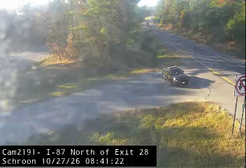 I-87 Southbound - North of Exit 28 Schroon live camera view