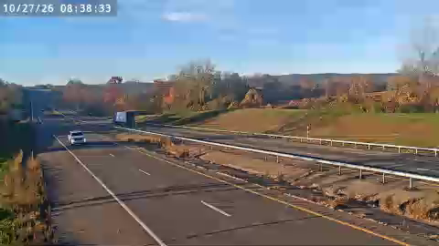 I-81 south of Exit 15 (Lafayette) live camera view