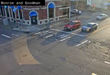 Monroe Ave at S Goodman St live camera view