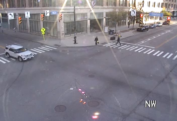 Main St at Clinton Ave live camera view