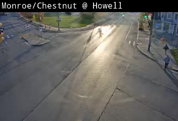 Monroe Ave/Chestnut at Howell live camera view