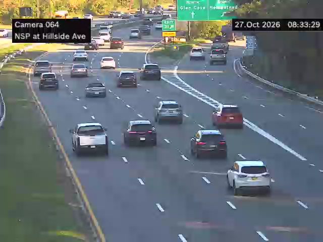 NSP at Hillside Ave (Median Cam) live camera view
