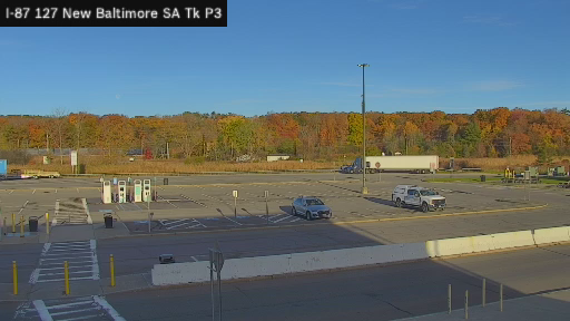 I-87 MP 127.10 SB New Baltimore Service Area Truck Park 3 live camera view