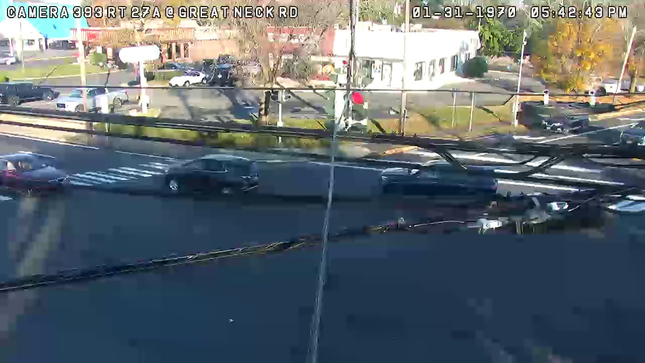 NY27A at Great East Neck Rd (CR96) live camera view