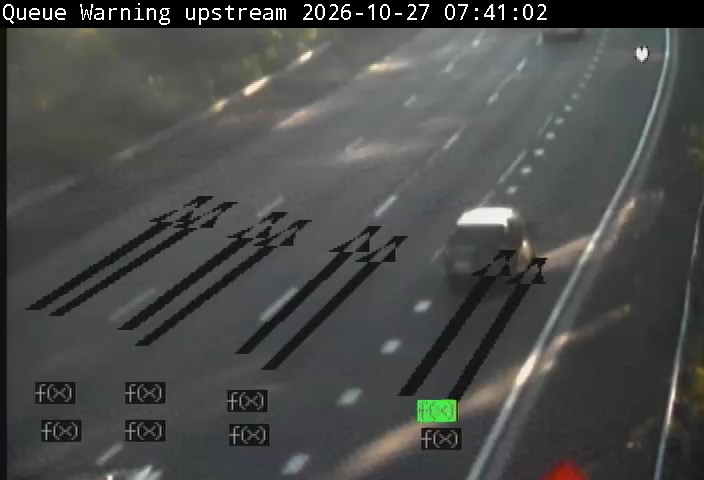 SSP EB at Exit 17 (Upstream) live camera view