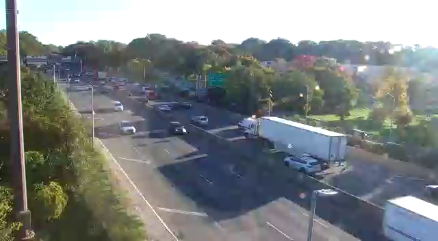 I-495 at Cross Island Parkway live camera view