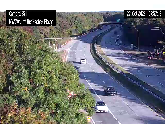 NY 27 at Heckscher State Pkwy live camera view
