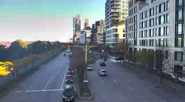 West Street at Vestry St live camera view