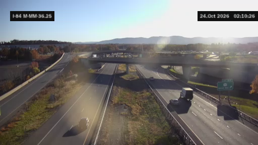 At Exit 36B (Union Ave) live camera view
