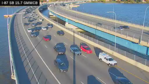 I-87 MP 15.70 SB Gov. Mario M. Cuomo Bridge live camera view