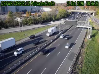 I87 NB 249B at Exit 12 at North Palisades Center Dr MM 18.91 live camera view