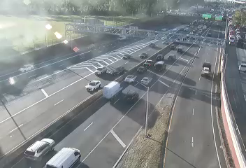 I-678 at Lafayette Avenue live camera view