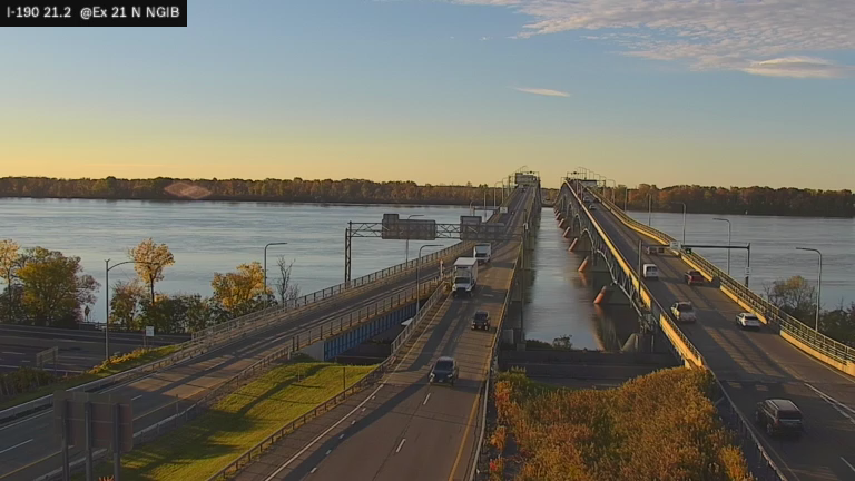 I-190 MP 21.20 NB/SB at Interchange 21 (Buffalo Avenue Route 384) live camera view