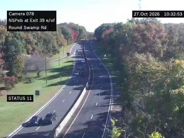 NSP East of Round Swamp Rd live camera view