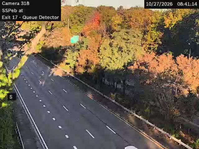 SSP at Queue detector near Exit 17 live camera view