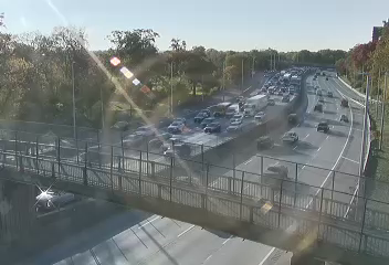 I-95 at Buhre Avenue/Pedestrian Bridge live camera view