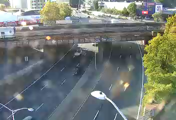 I-87 at East 138th Street live camera view