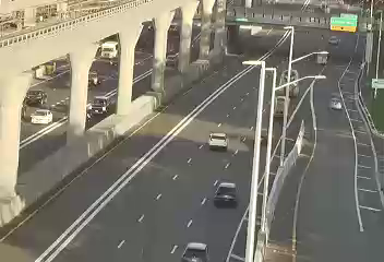 I-678 at Rockaway Bvd live camera view