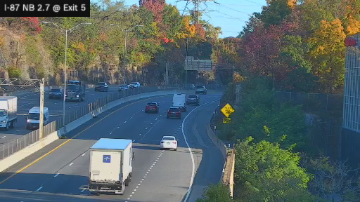 I-87 MP 2.70 NB at Interchange 5 (Yonkers) live camera view