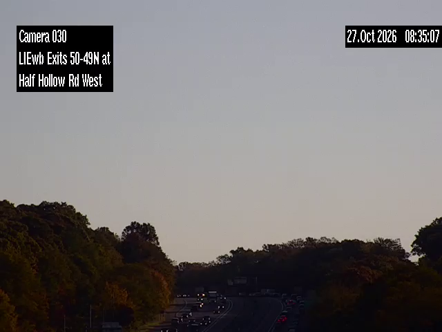I-495 at Half Hollow Hills Road West live camera view