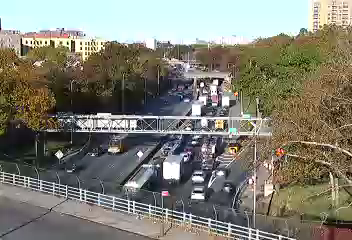 I-95 at Wood Avenue live camera view