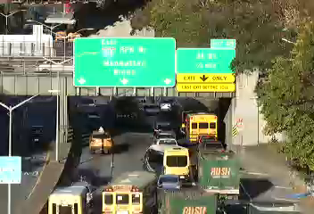 907M at 46th Street live camera view