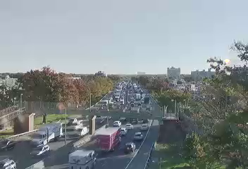 I-495 at 172nd Street live camera view