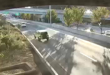 I-678 at Grand Central Pkwy/Interchange (1) live camera view